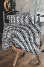 Load image into Gallery viewer, Aztec Dreamz Pillow Case Set