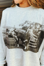 Load image into Gallery viewer, Old School Sweater